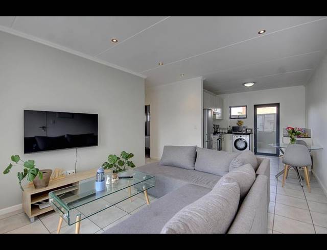 2 BEDROOM APARTMENT FOR SALE IN RIVONIA